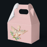 Caixinha De Lembrancinhas linda pomba branca com risca na boca<br><div class="desc">De um dos vários livros vitorianos da minha coleção. Uma imagem tão bela e perfeita para todos os tipos de coisas,  incluindo artigos de casamento e/ou artigos de igreja. . Quer ver mais velho? Aqui está meu blog! www.fullservicebohemian.blogspot.com E aqui está nossa página no Facebook: www.facebook.com/TheOldenEye</div>