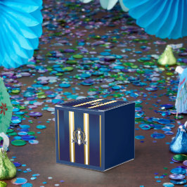 Caixinha De Lembrancinhas Luxury Blue and White Monogrammed Crest Decorative