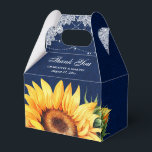 Caixinha De Lembrancinhas Luzes de Corda de Sarjapão Azul Marinho Agradecime<br><div class="desc">Caixa de lembrança de casamento azul marinho personalizada com textura de sarjapão e flores de girassol com luzes de corda.</div>