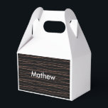 Caixinha De Lembrancinhas Monograma simples adicione a letra do seu nome hom<br><div class="desc">design</div>