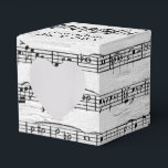 Caixinha De Lembrancinhas Música De Folha De Casamento Em Birch<br><div class="desc">Composição musical em fundo de naves brancas para o casamento</div>