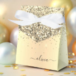 Caixinha De Lembrancinhas Nome do Glam do Monograma Dourado Glitter Metal<br><div class="desc">Dourado Faux Foil Metallic Sparkle Glitter escovado Monograma de Metal Nome e Caixas de Presente Iniciais de Papel Isto faz o doce e perfeito aniversário de 16 anos, casamento, chá de panela, aniversário, chá de fraldas ou presente de festa de solteira para alguém que ama luxo de vidro e estilos...</div>