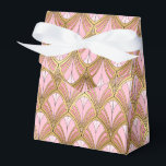 Caixinha De Lembrancinhas Padrão Dourado de arte elegante e rosa de arte<br><div class="desc">Elegante Pinças Douradas Art Deco Vintage Pattern Favor Boxes apresenta um elegante padrão de deco de arte em rosa e ouro. Perfeito para festas,  eventos,  casamentos,  aniversário,  Natal,  Dia de as mães,  Dia de os pais,  feriados e presentes corporativos,  Criado pelo Evco Studio www.zazzle.com/store/evcostudio</div>