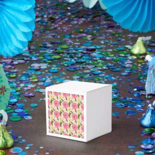 Caixinha De Lembrancinhas Padrão floral tropical contínuo