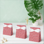 Caixinha De Lembrancinhas Patriotic Stars<br><div class="desc">This gift favor box is shown in a red, white and blue stars print.
Choose from many styles, customize this item or buy as is.
Licensed Print</div>