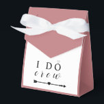 Caixinha De Lembrancinhas Rosa I Do Creme Festa de solteira<br><div class="desc">Coloque a cena para a sua festa de solteira 'Eu faço tripulação' com esses suprimentos de festas personalizados que fazem favores de festa de solteira de excelente!</div>
