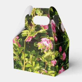 Caixinha De Lembrancinhas Rosas rosa na floração