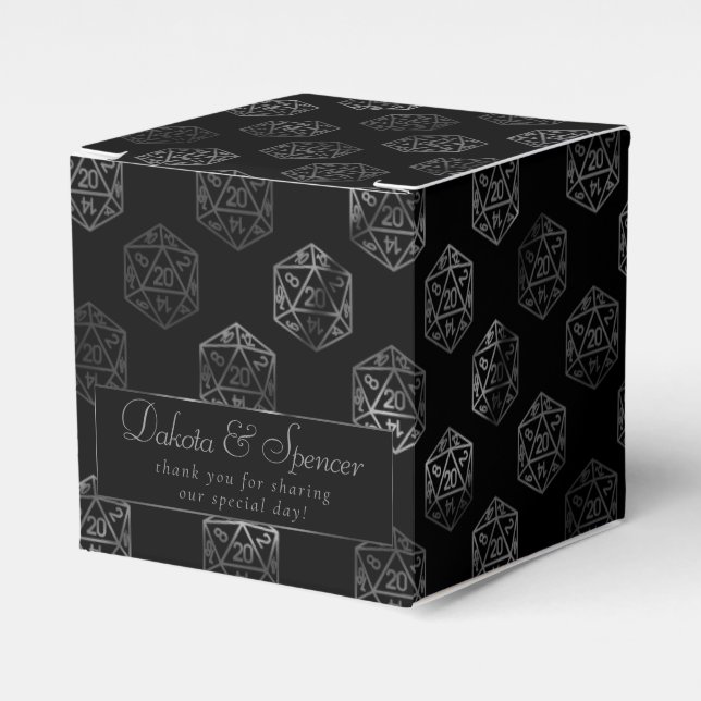 Caixinha De Lembrancinhas RPG Dice | Fantasy Retro Tabletop PnP Gamer Person (Frente)