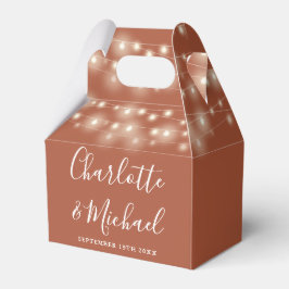 Caixinha De Lembrancinhas Terracotta String Lights Signature Script Wedding