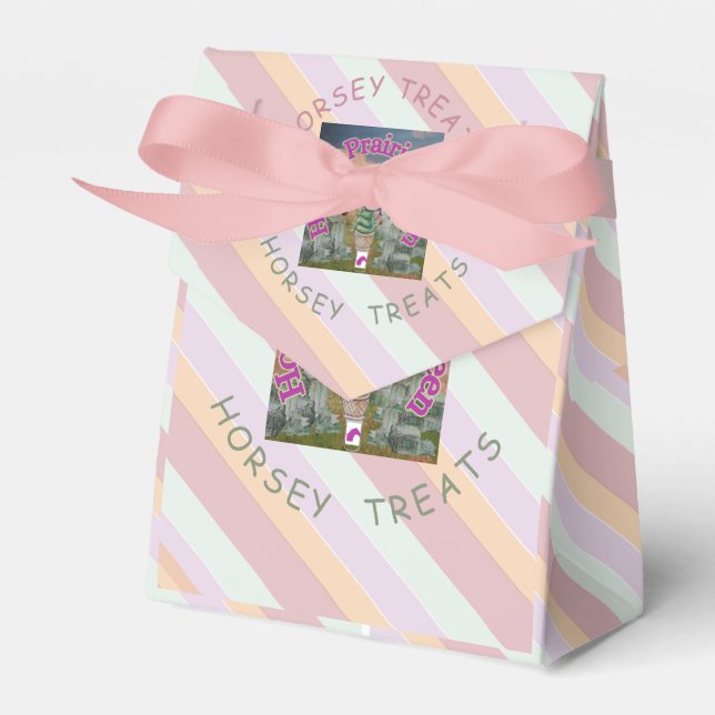 CAIXINHA DE LEMBRANCINHAS TRATADOS DE HORSEY, RAINHA DE HORSEY PRAIRIE (Frente)