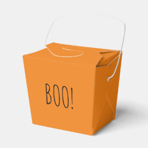 Caixinha De Lembrancinhas Uma simples tipografia laranja engraçada Halloween