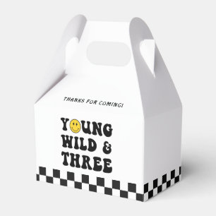 Caixinha De Lembrancinhas Wild Young e Three Boy aniversário de 3 anos