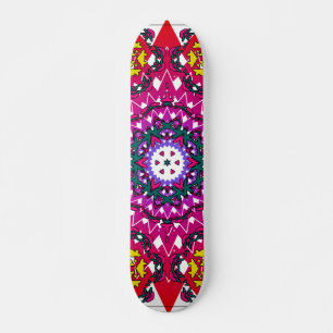 Caleidoscópio & Design Radial: Skateboard Personal