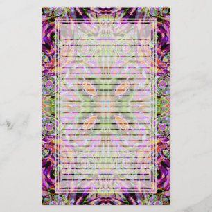 Caleidoscópio roxo artigos de papelaria alinhados