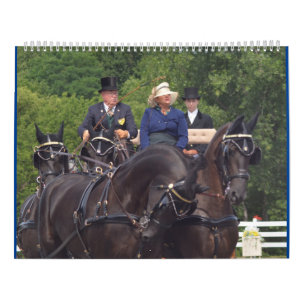 Calendário 2017 com imagens do monte da noz