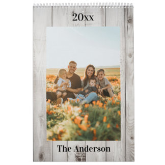 Calendário 2026 Custom Family Photo White Wood