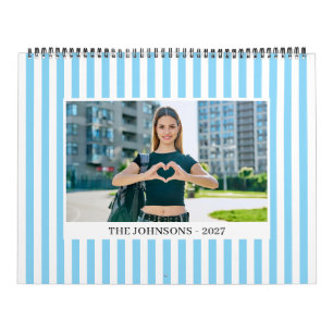 Calendário 2027 Listras Brancas e Azul Bebê Foto