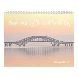 Calendário com fotografias de Sunrise e Aurora