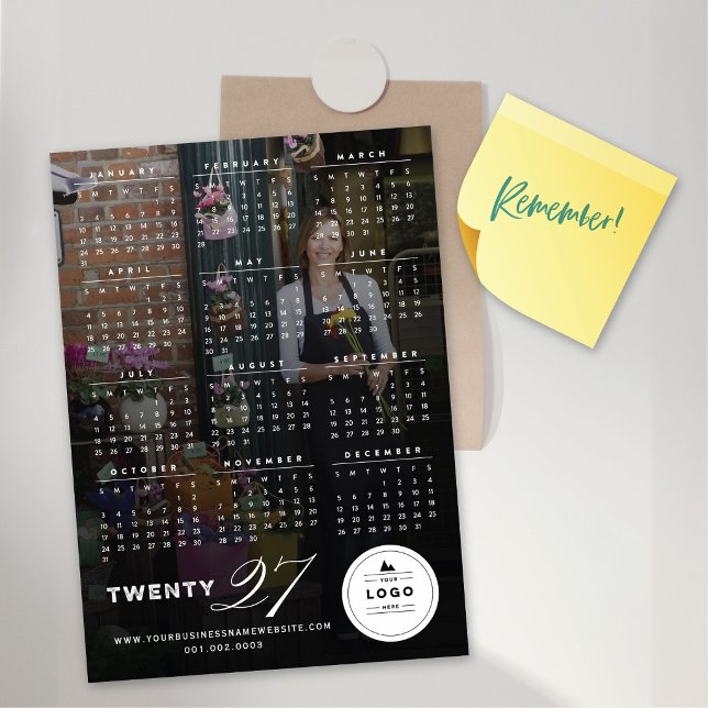 Calendário de 2027 com Tipografia Simples em Cartã (Twenty27 Simple Classic Typography 2027 Calendar Magnetic Card @ fat_fa_tin)