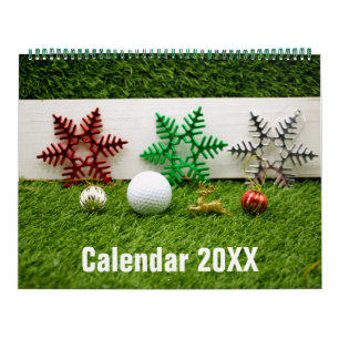 Calendário de Golfe com bola de golfe sobre grama
