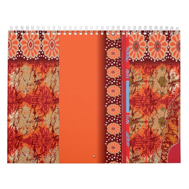 Calendário design de padrão vermelho e dourado (Capa)