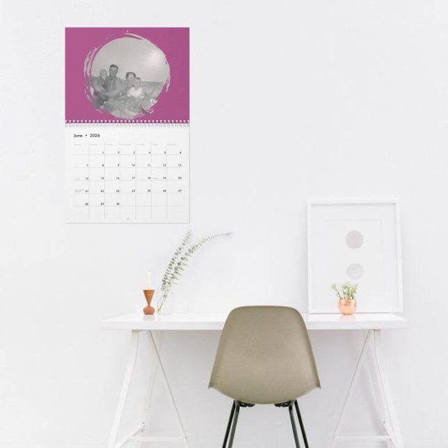 Calendário Family Photo Memories in Brushstroke Circles (Criador carregado)
