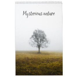 Calendário fotográfico misterioso do cenário natur