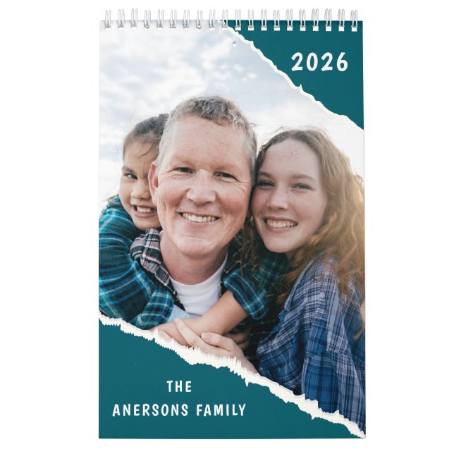Calendário Green & White Scrapbook Custom Family Photo 2026  (Capa)