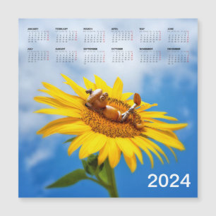 Calendário magnético divertido 2024 no frigorífico