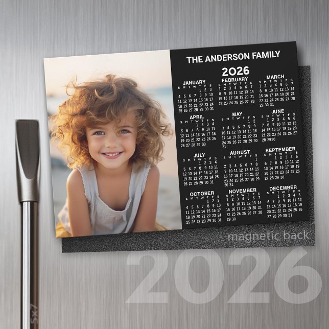 Calendário magnético - Exibição moderna do ano de  (2026 Calendar Magnet with Custom Photo)