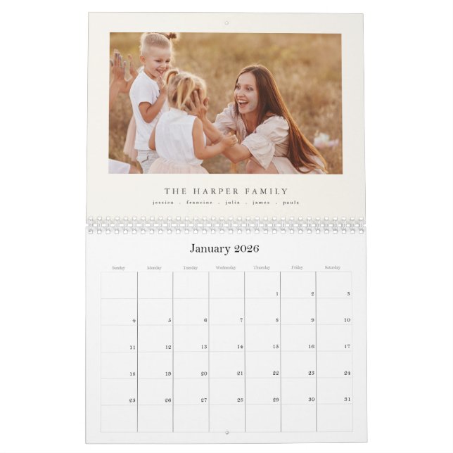 Calendário Modern Custom Family Name Photo Calendar 2026 (Jan 2026)