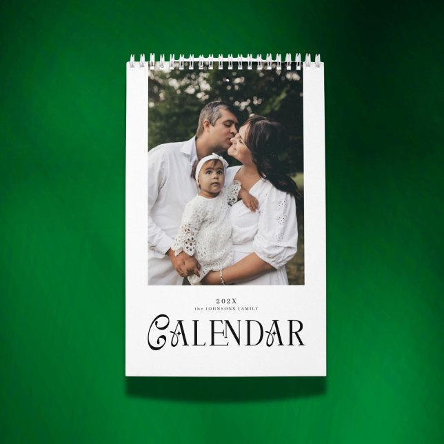 Calendário Modern Minimal Chic Typography Custom Family Photo (Criador carregado)