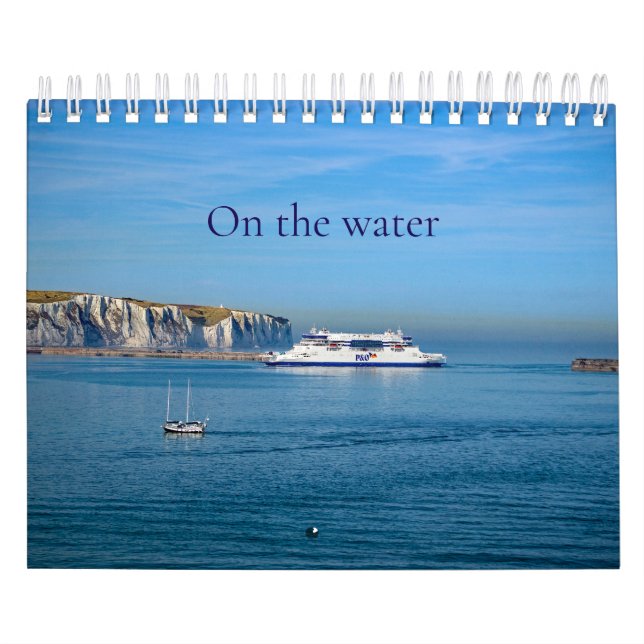 Calendário Na água - barcos, navios, ferries no mar (Capa)