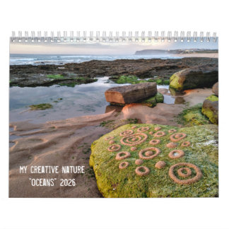 Calendário Oceans 2026 Landart Calendar pebbles beach art