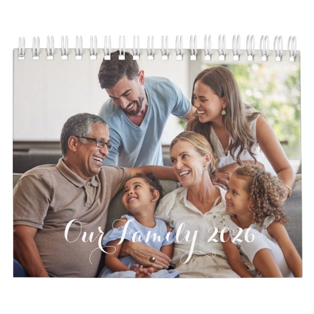 Calendário Our Family 2025 Elegant Script Photo Design (Capa)