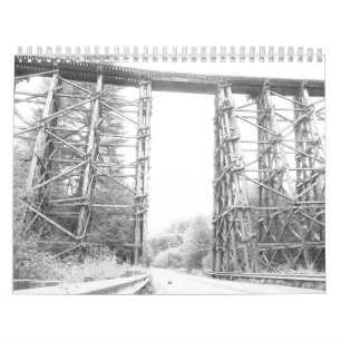 Calendário preto e branco