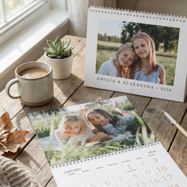 Calendário Simple Modern Grandchildren Photo Desk (Criador carregado)