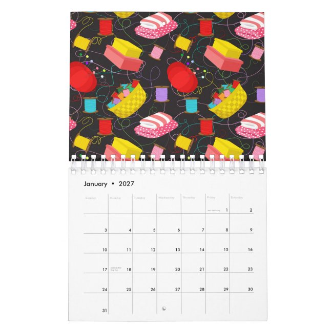 Calendário Spools Sewing Threads Pins Blankets Seamstress (Jan 2027)