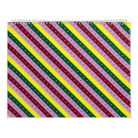 um padrão listrado multicolorido com pontos