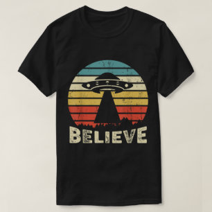 Camarão OVNI Alien Retro Vintage Camiseta