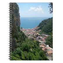 Caminhada acima do caderno de Amalfi
