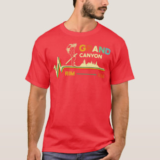 Caminhando a Camisa do Grand Canyon rumo a Rim Hik