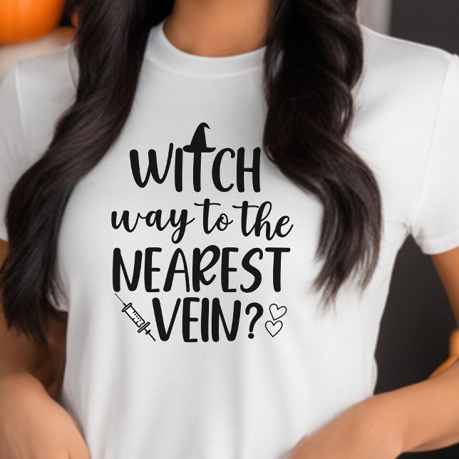 Caminho De Bruxa Para A Enfermeira De Halloween Ma (Witch Way To The Nearest Vein Funny Halloween Nurse Shirt)