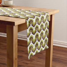 Caminho De Mesa Grande 70s Bold Modern Retro Ogee Motif in Greens
