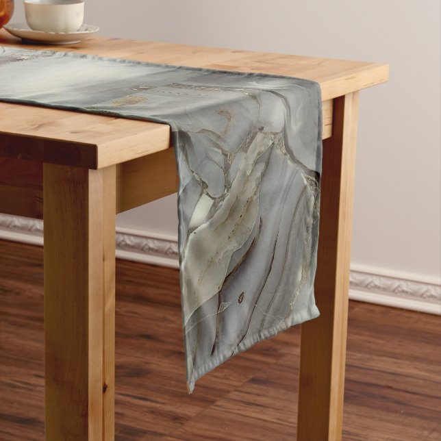 Caminho De Mesa Grande Cinza Marble com Veia Dourada (No Local)