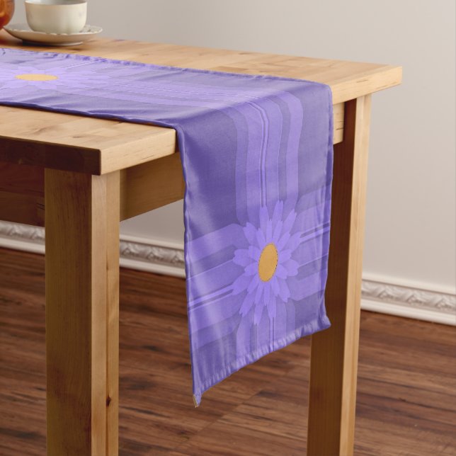 Caminho De Mesa Grande Flor Simples Roxa na Cruz Moderna (No Local)