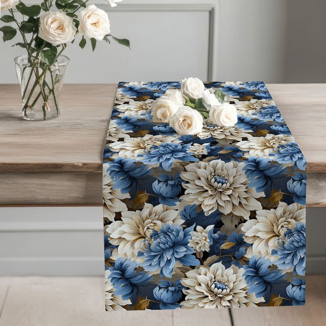 Caminho De Mesa Grande Flores Azuis e Brancas Runner de Mesa Chic (Blue and White Flowers Chic Table Runner)