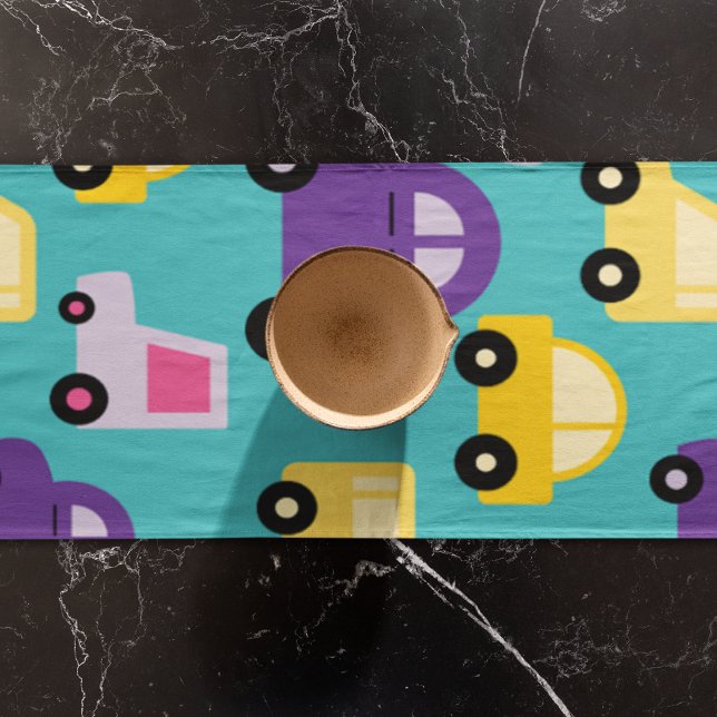 Caminho De Mesa Grande Padrão de Carros de Brinquedos multicores (toy car table runner)