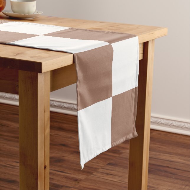Caminho De Mesa Grande Padrão verificado em branco e Mocha Mousse (No Local)