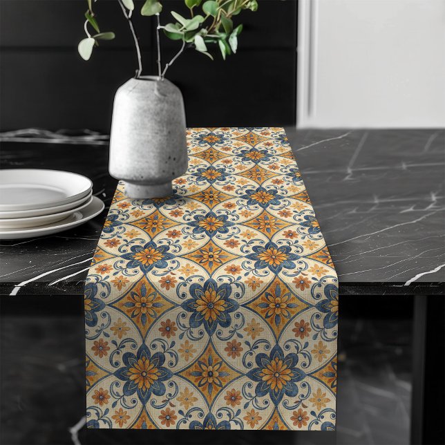 Caminho De Mesa Grande Padrões Ornamentados de inspiração mediterrânica r (Rustic Mediterranean-Inspired Ornate Patterns Long Table Runner)